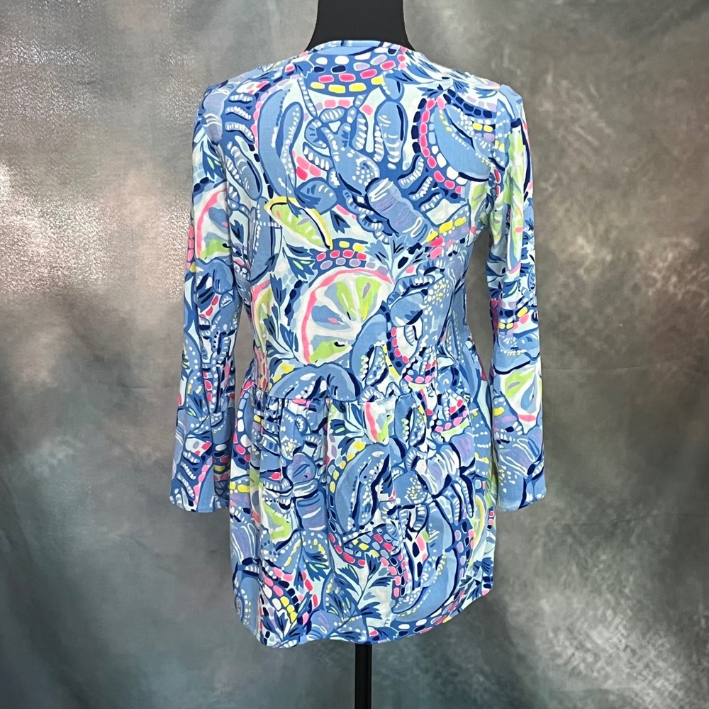 Lilly Pulitzer Lyndsey Tunic Blue Tropical Print Embroidered V-Neck Small - Picture 4 of 8